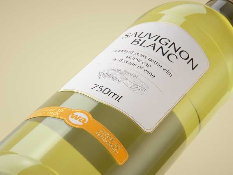 3D model of the Sauvignon Wine Standard Bottle 750ml with Screw Cap and glass of wine