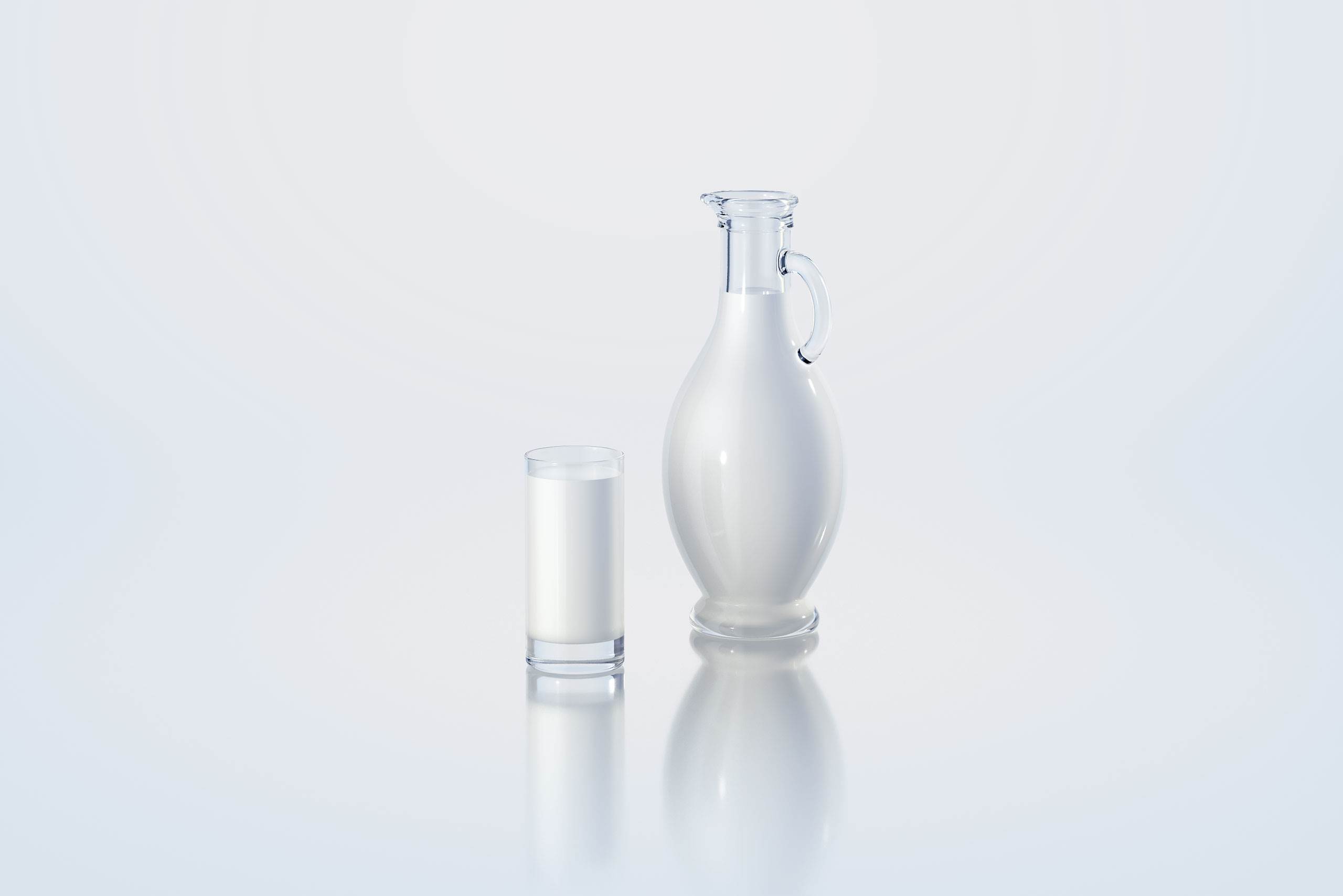 Amphora - 3D model of the glass bottle for dairy products