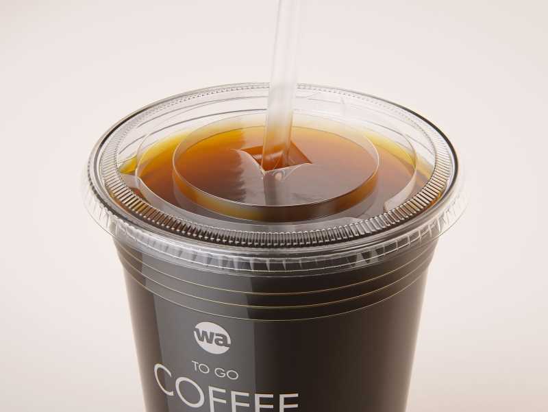 Coffee To-Go - Group of Plastic Cups with Flat lids 3D model pack (24oz, 16oz, 12oz)