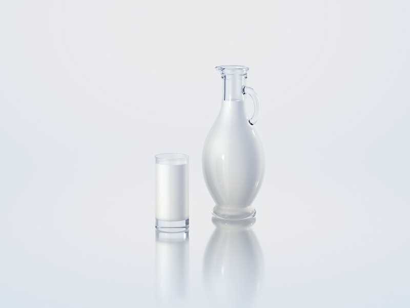 Amphora - 3D model of the glass bottle for dairy products